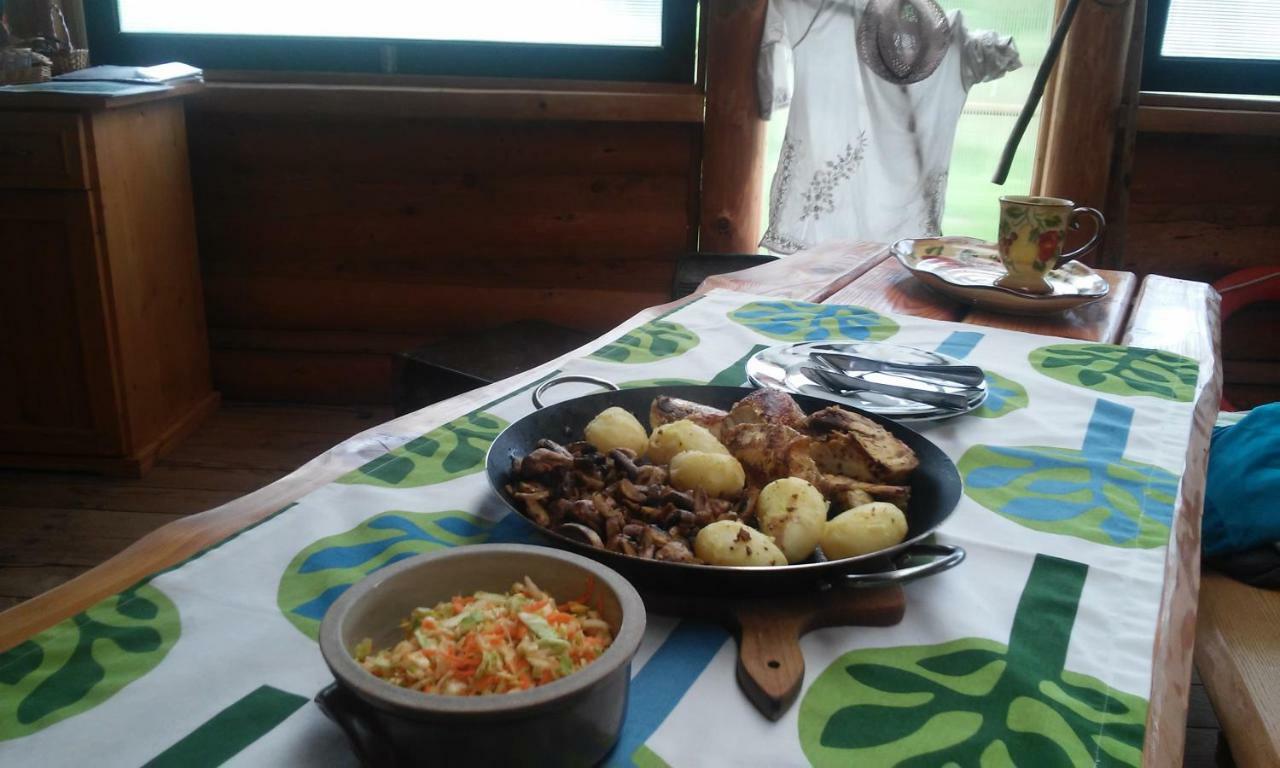 Dolina 4 Stawow Villa Krzywcza Esterno foto